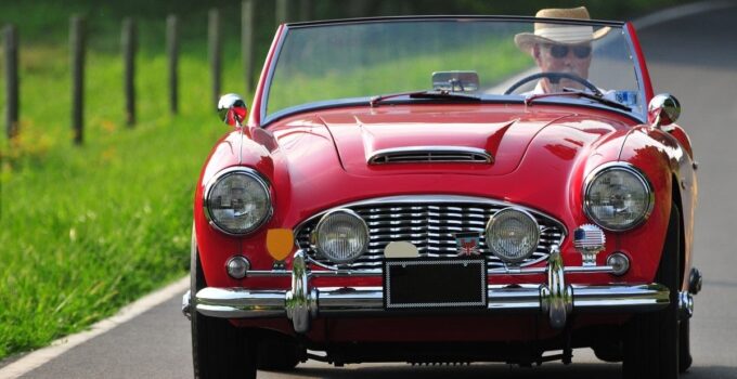 10 American Classic Cars That Define a Generation