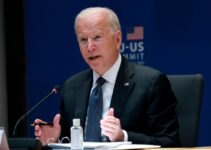 Biden’s EV Push Faces Dealer Backlash Over Excess Inventory